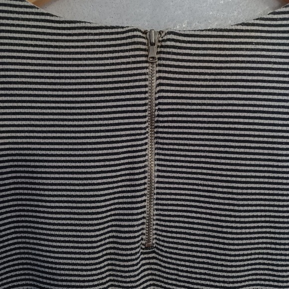 Lou & Grey XS Drawstring Cotton Blend Mini Dress with Pockets Gray White Stripe - Picture 4 of 10